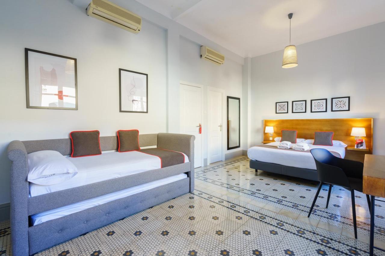Hotel Oyo Fonda Sanchez Granada Exteriér fotografie