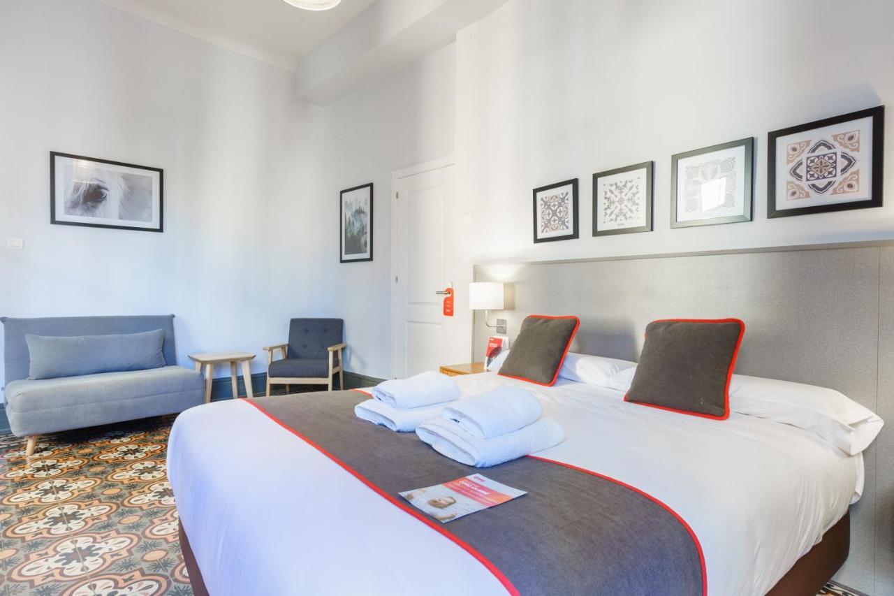 Hotel Oyo Fonda Sanchez Granada Exteriér fotografie