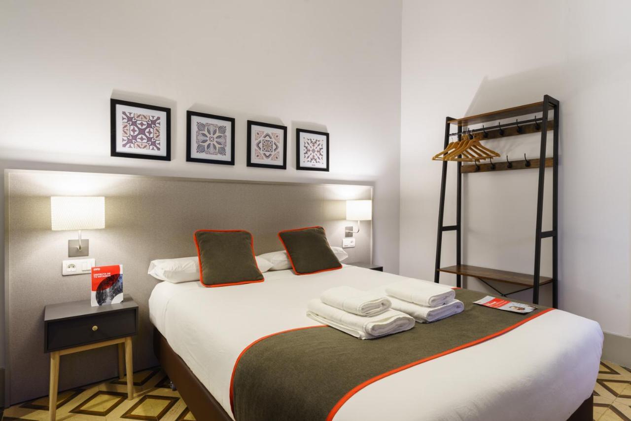 Hotel Oyo Fonda Sanchez Granada Exteriér fotografie