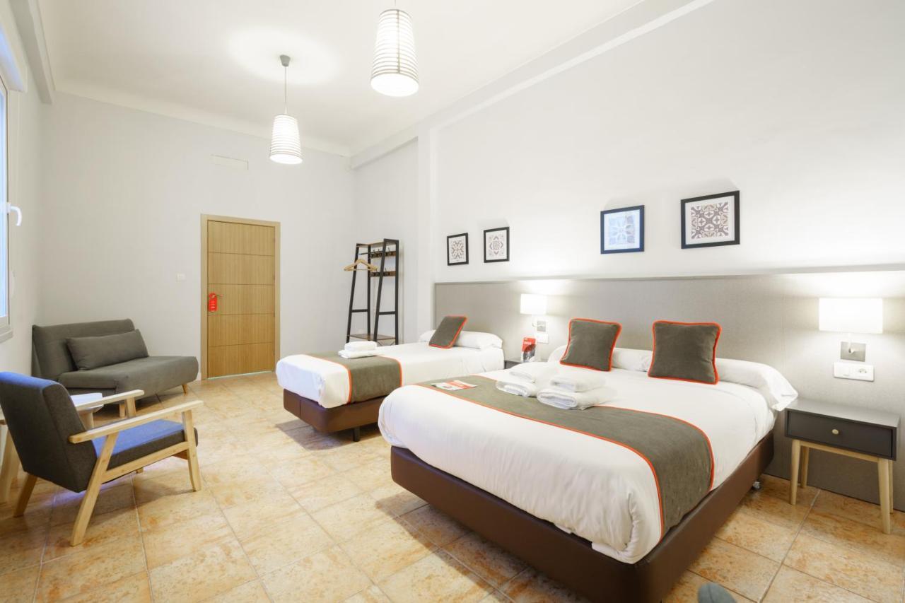 Hotel Oyo Fonda Sanchez Granada Exteriér fotografie