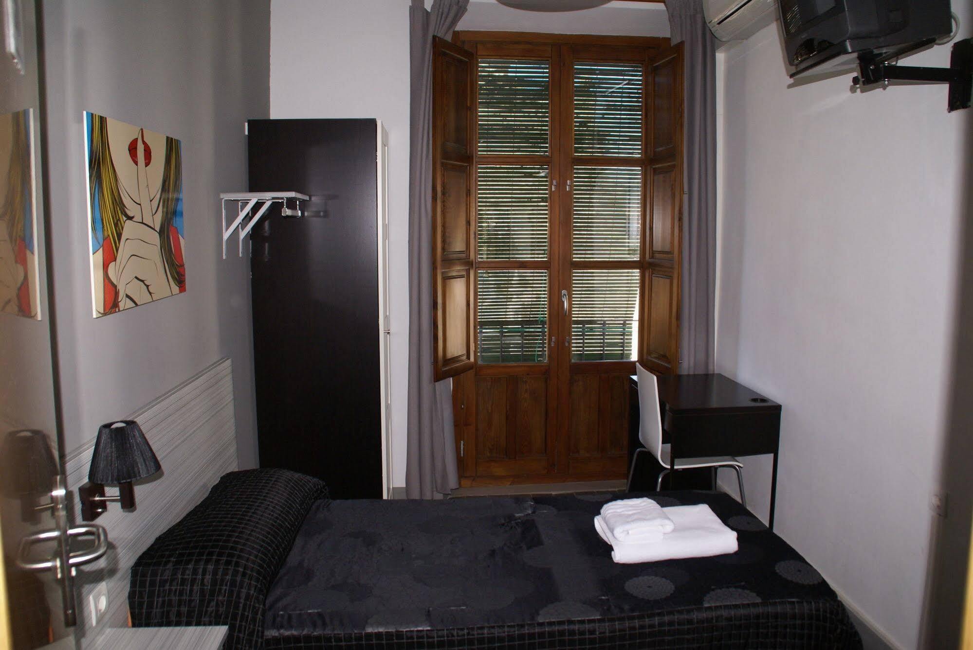 Hotel Oyo Fonda Sanchez Granada Exteriér fotografie